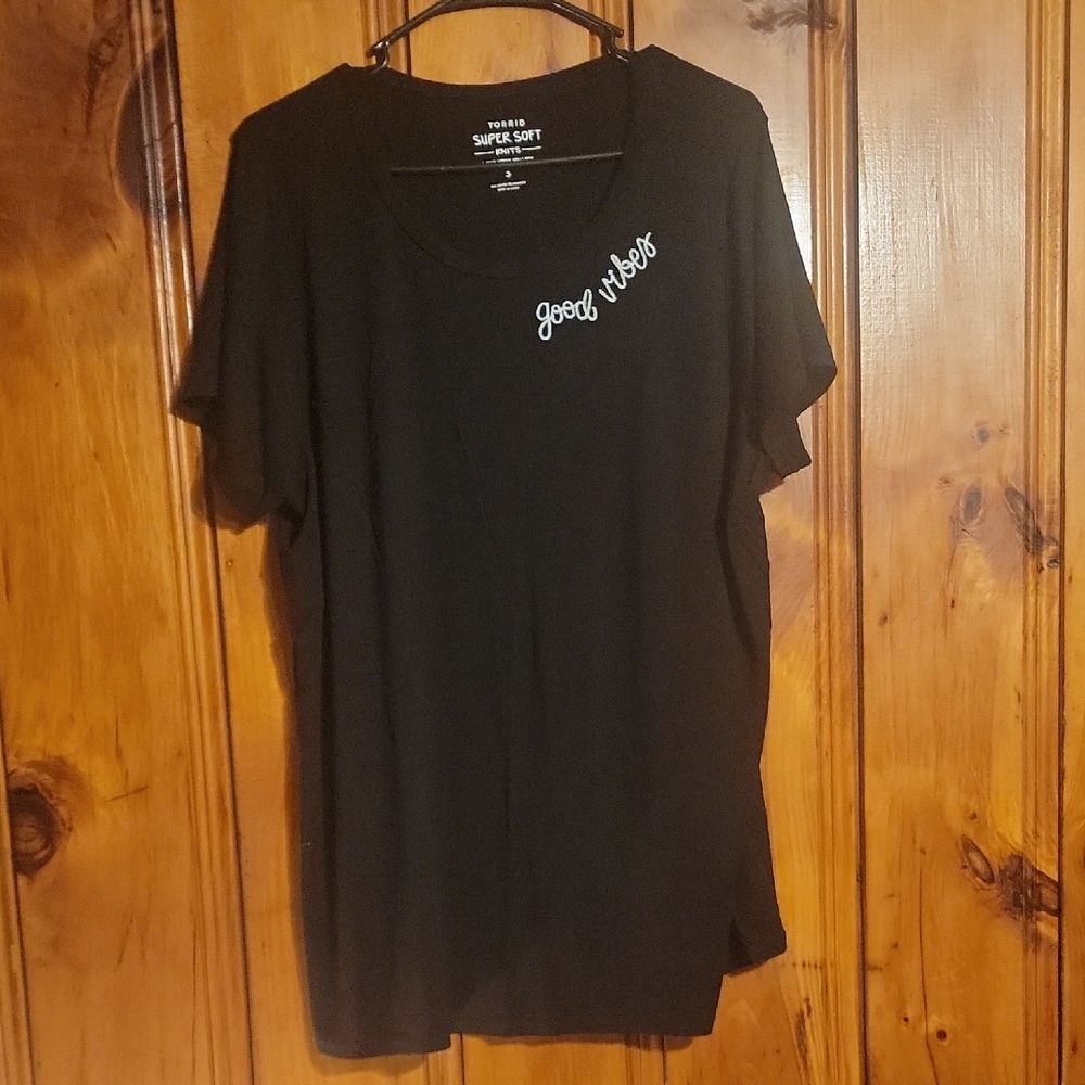 Torrid Size 3 T Shirt